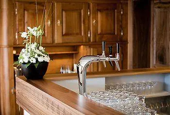 Hotel Krone 4*