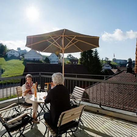 Gasthaus Krone Boutique-hotel 4*