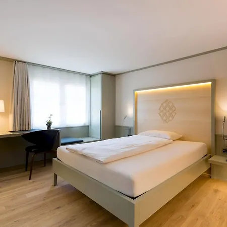 Hotel Krone 4*