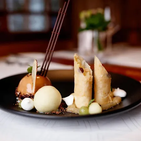 Hotel Krone Boutique-hotel 4*